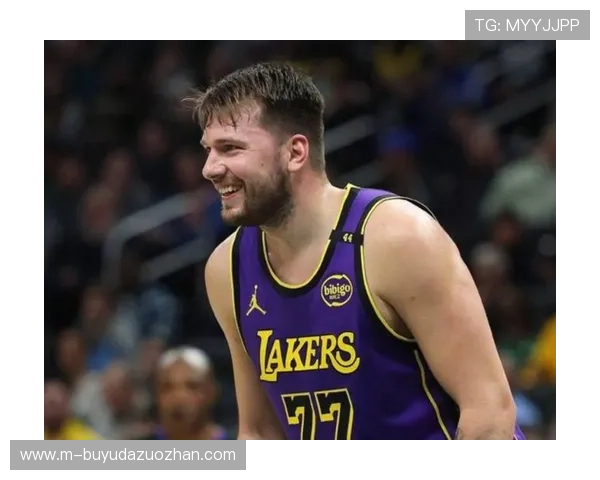 恩比德超级三双力压库里东契奇，当选今日最佳球员